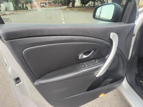 RENAULT Fluence 2.0 16V 4P FLEX DYNAMIQUE AUTOMTICO, Foto 8