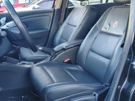 RENAULT Fluence 2.0 16V 4P FLEX DYNAMIQUE PLUS AUTOMTICO, Foto 12