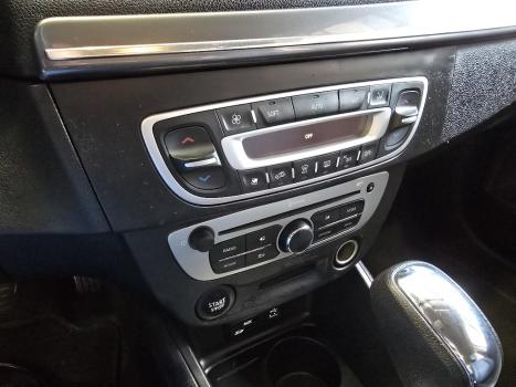 RENAULT Fluence 2.0 16V 4P FLEX DYNAMIQUE PLUS AUTOMTICO, Foto 14