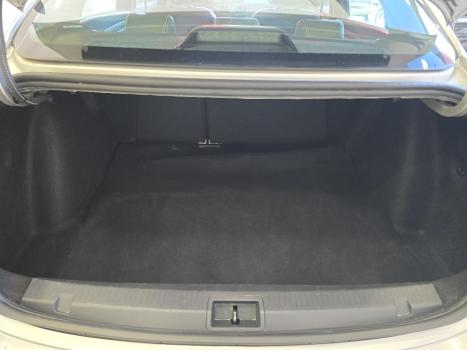 RENAULT Fluence 2.0 16V 4P FLEX DYNAMIQUE PLUS AUTOMTICO, Foto 18