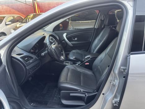 RENAULT Fluence 2.0 16V 4P FLEX DYNAMIQUE AUTOMTICO, Foto 11