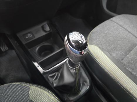 RENAULT Kwid 1.0 12V 4P SCE FLEX OUTSIDER, Foto 9