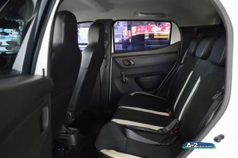 RENAULT Kwid 1.0 12V 4P SCE FLEX INTENSE, Foto 6