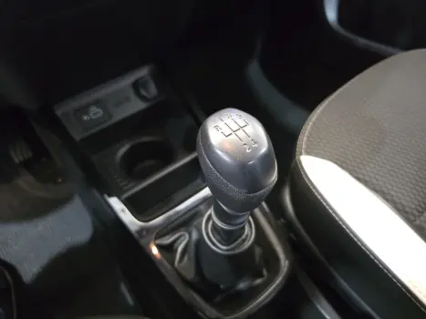 RENAULT Kwid 1.0 12V 4P SCE FLEX INTENSE, Foto 9