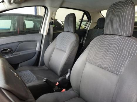 RENAULT Logan 1.0 12V 4P FLEX SCE AUTHENTIQUE, Foto 8