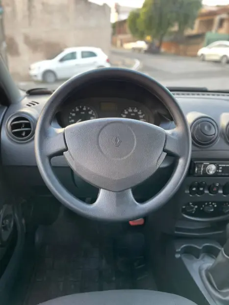 RENAULT Logan 1.0 16V 4P FLEX AUTHENTIQUE, Foto 10