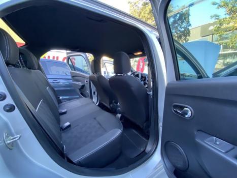 RENAULT Logan 1.6 16V 4P FLEX SCE ZEN, Foto 8