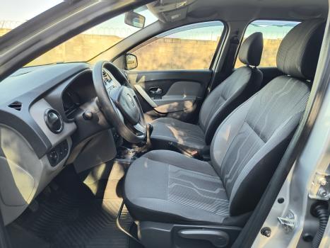 RENAULT Logan 1.6 4P FLEX EXPRESSION, Foto 3