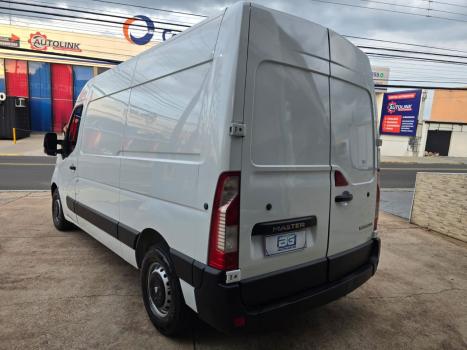 RENAULT Master 2.3 16V 4P GRAND FURGO TURBO DIESEL INTERCOOLER, Foto 4