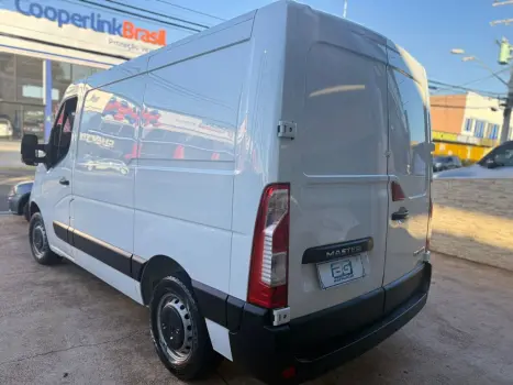 RENAULT Master 2.3 16V 3P DCI DIESEL FURGO L1H1, Foto 7