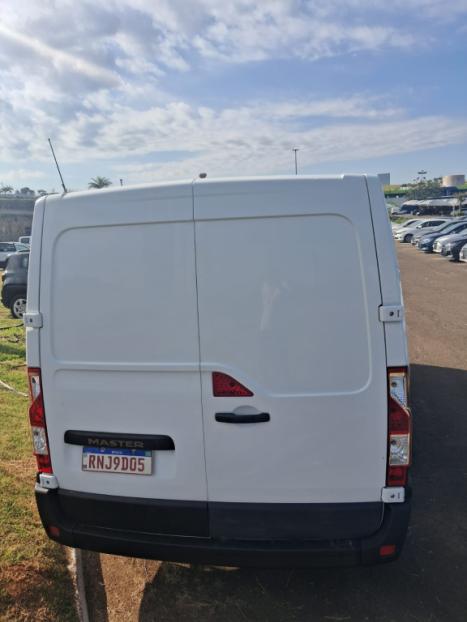 RENAULT Master 2.3 16V 3P DCI DIESEL FURGO L1H1, Foto 2