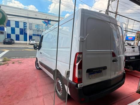 RENAULT Master 2.3 16V 3P DCI DIESEL FURGO L1H1, Foto 4