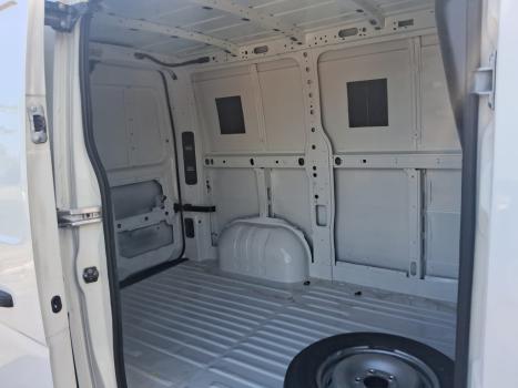 RENAULT Master 2.3 16V 3P DCI DIESEL FURGO L1H1, Foto 7