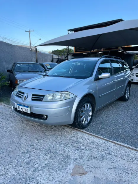 RENAULT Megane Grand Tour 2.0 16V 4P DYNAMIQUE, Foto 3