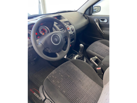 RENAULT Megane Grand Tour 1.6 16V 4P FLEX DYNAMIQUE, Foto 7