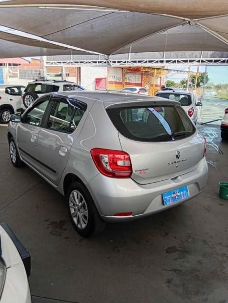 RENAULT Sandero 1.0 16V 4P FLEX EXPRESSION, Foto 2