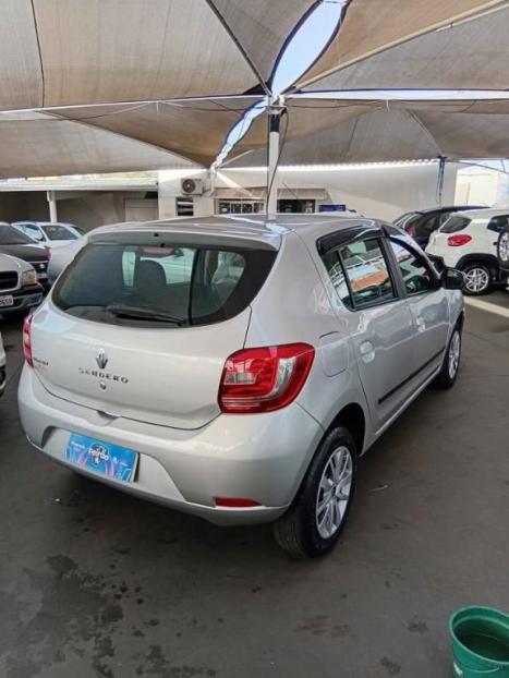RENAULT Sandero 1.0 16V 4P FLEX EXPRESSION, Foto 6