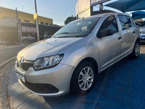 RENAULT Sandero 1.0 16V 4P FLEX AUTHENTIQUE, Foto 2
