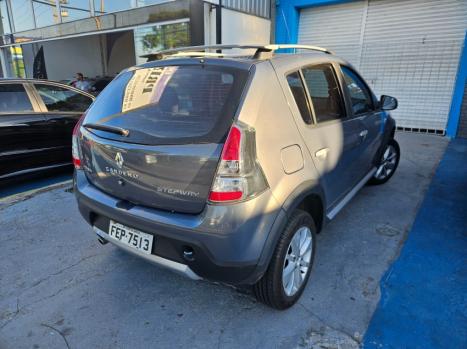 RENAULT Sandero 1.6 4P FLEX STEPWAY, Foto 2