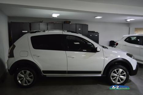 RENAULT Sandero 1.6 16V 4P FLEX STEPWAY, Foto 4