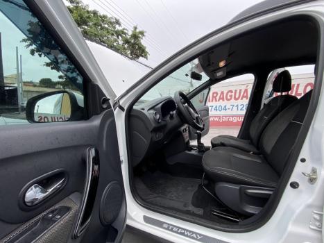 RENAULT Sandero 1.6 16V 4P FLEX STEPWAY, Foto 5
