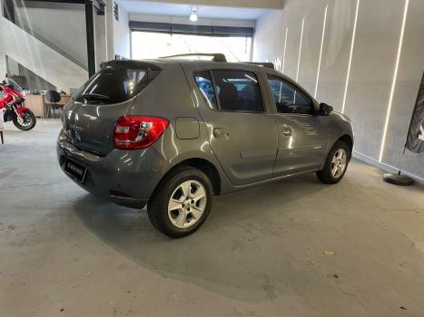 RENAULT Sandero 1.6 16V 4P FLEX SCE STEPWAY DINAMIQUE EASY-R AUTOMATIZADO, Foto 8