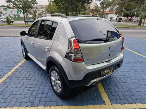 RENAULT Sandero 1.6 4P FLEX STEPWAY, Foto 7