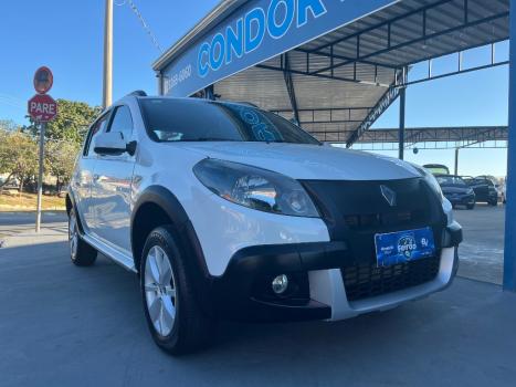RENAULT Sandero 1.6 4P FLEX STEPWAY, Foto 4