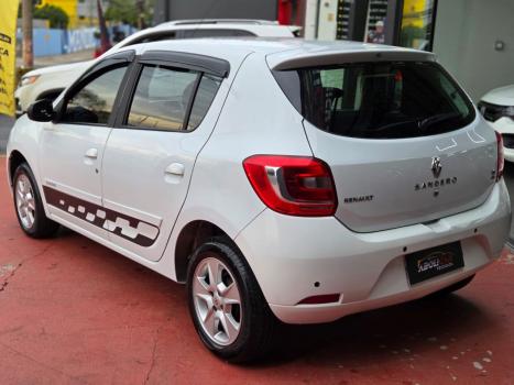 RENAULT Sandero 1.6 4P FLEX STEPWAY EASY-R AUTOMATIZADO, Foto 2