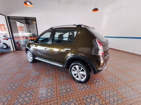 RENAULT Sandero 1.6 16V 4P FLEX STEPWAY, Foto 6