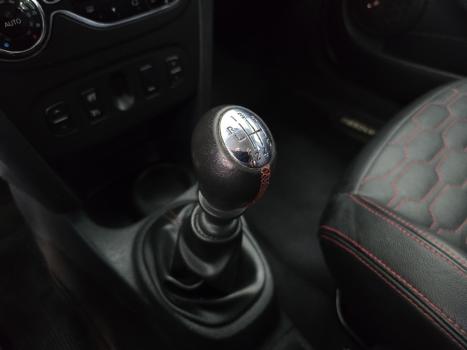 RENAULT Sandero 2.0 16V 4P RS FLEX, Foto 9
