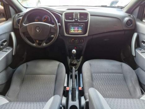 RENAULT Sandero , Foto 3