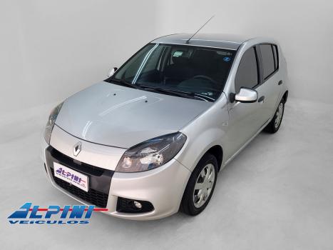 RENAULT Sandero , Foto 1