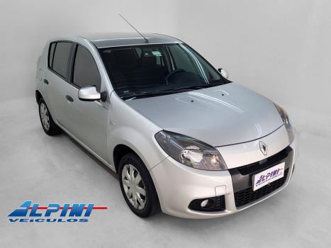 RENAULT Sandero , Foto 2