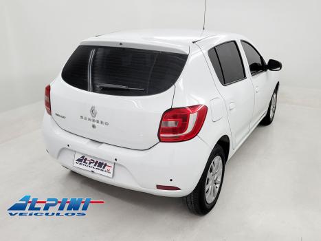 RENAULT Sandero , Foto 3