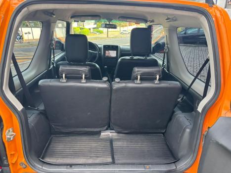 SUZUKI Jimny 1.3 16V 4 ALL 4X4, Foto 8
