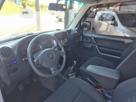 SUZUKI Jimny 1.3 16V 4 ALL 4X4, Foto 10