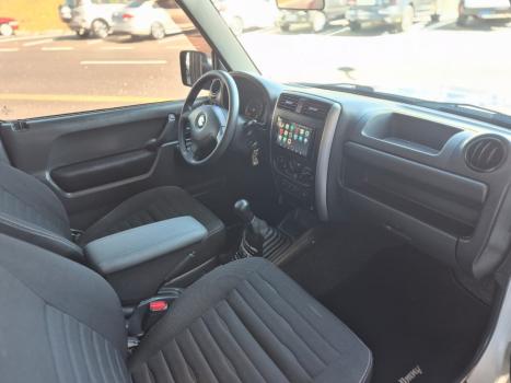 SUZUKI Jimny 1.3 16V 4 ALL 4X4, Foto 12