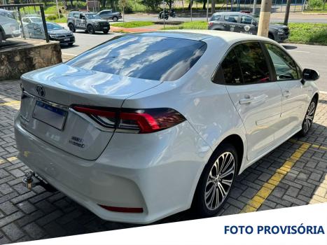 TOYOTA Corolla , Foto 3