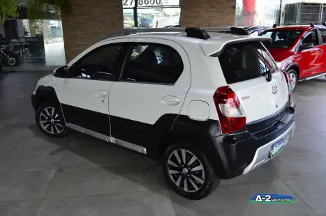 TOYOTA Etios Cross 1.5 16V 4P, Foto 7