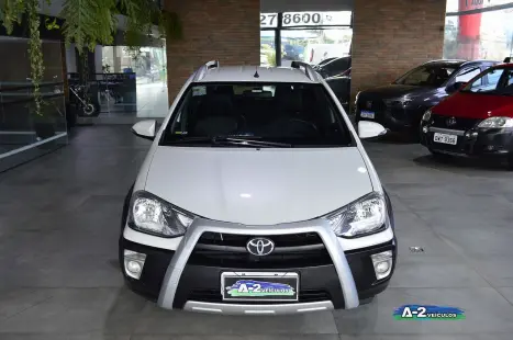 TOYOTA Etios Cross 1.5 16V 4P, Foto 10