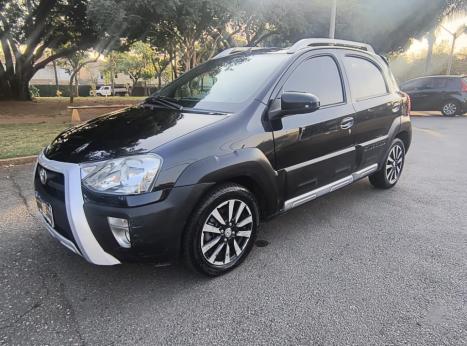 TOYOTA Etios Cross 1.5 16V 4P, Foto 1