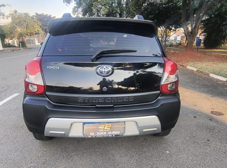 TOYOTA Etios Cross 1.5 16V 4P, Foto 4