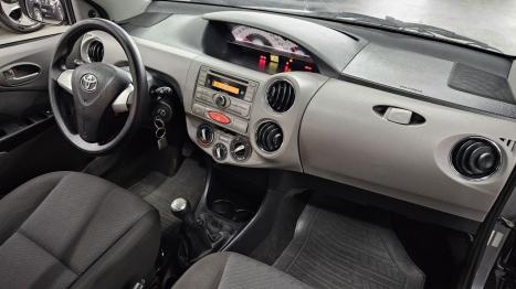 TOYOTA Etios Hatch 1.5 16V 4P FLEX XLS, Foto 9