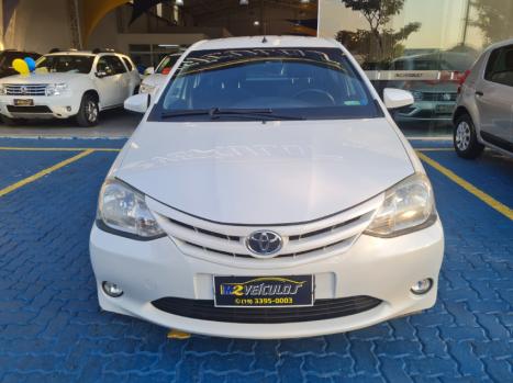 TOYOTA Etios Hatch 1.3 16V 4P FLEX X, Foto 11