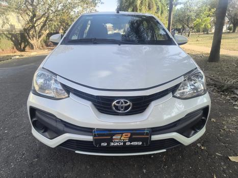 TOYOTA Etios Hatch 1.3 16V 4P FLEX X, Foto 10