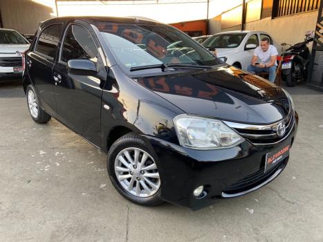 TOYOTA Etios Hatch 1.5 16V 4P FLEX XLS, Foto 2