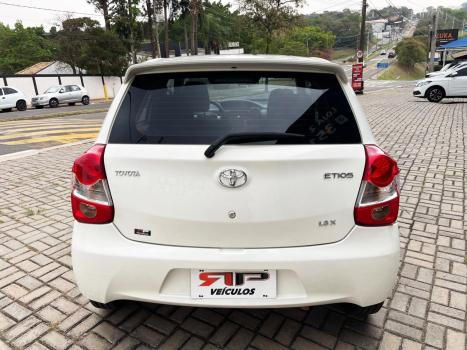 TOYOTA Etios Hatch 1.3 16V 4P FLEX X, Foto 7