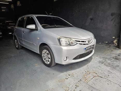 TOYOTA Etios Hatch 1.5 16V 4P FLEX XS, Foto 1