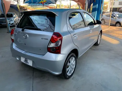 TOYOTA Etios Hatch 1.5 16V 4P FLEX X PLUS, Foto 6